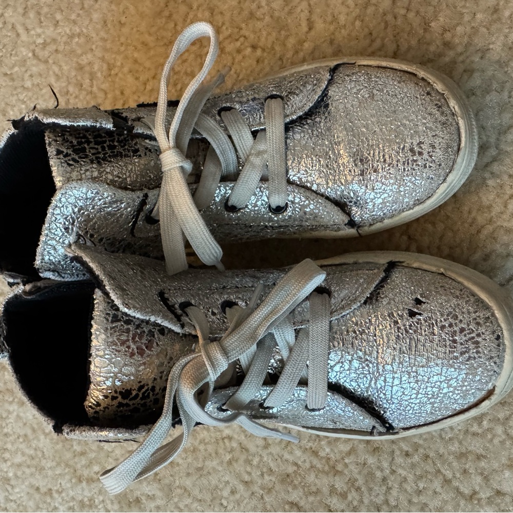 Kids Silver and Black High-Top Sneakers size 13 - Picture 2 of 8